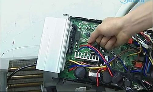 泸县美的空调电话是多少